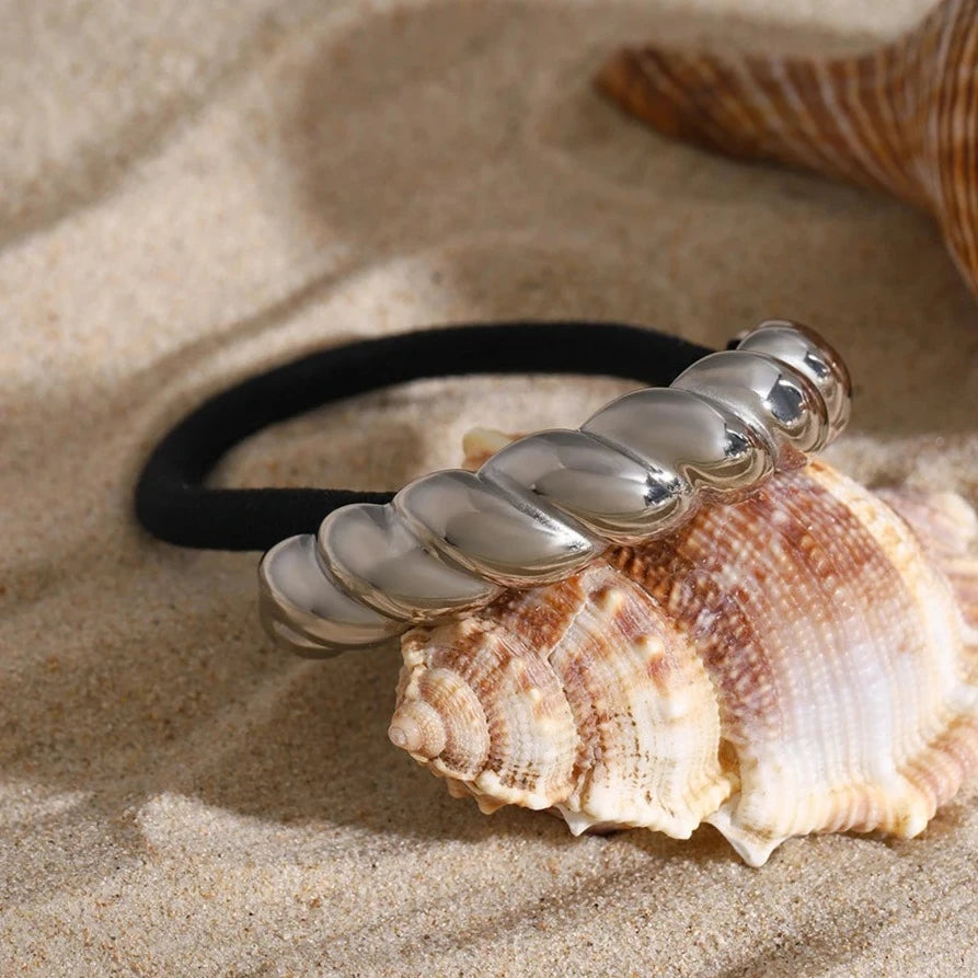 Twist Pony Cuff – Waterproof and Hypoallergenic Hair Accessory in 18k Gold Stainless Steel