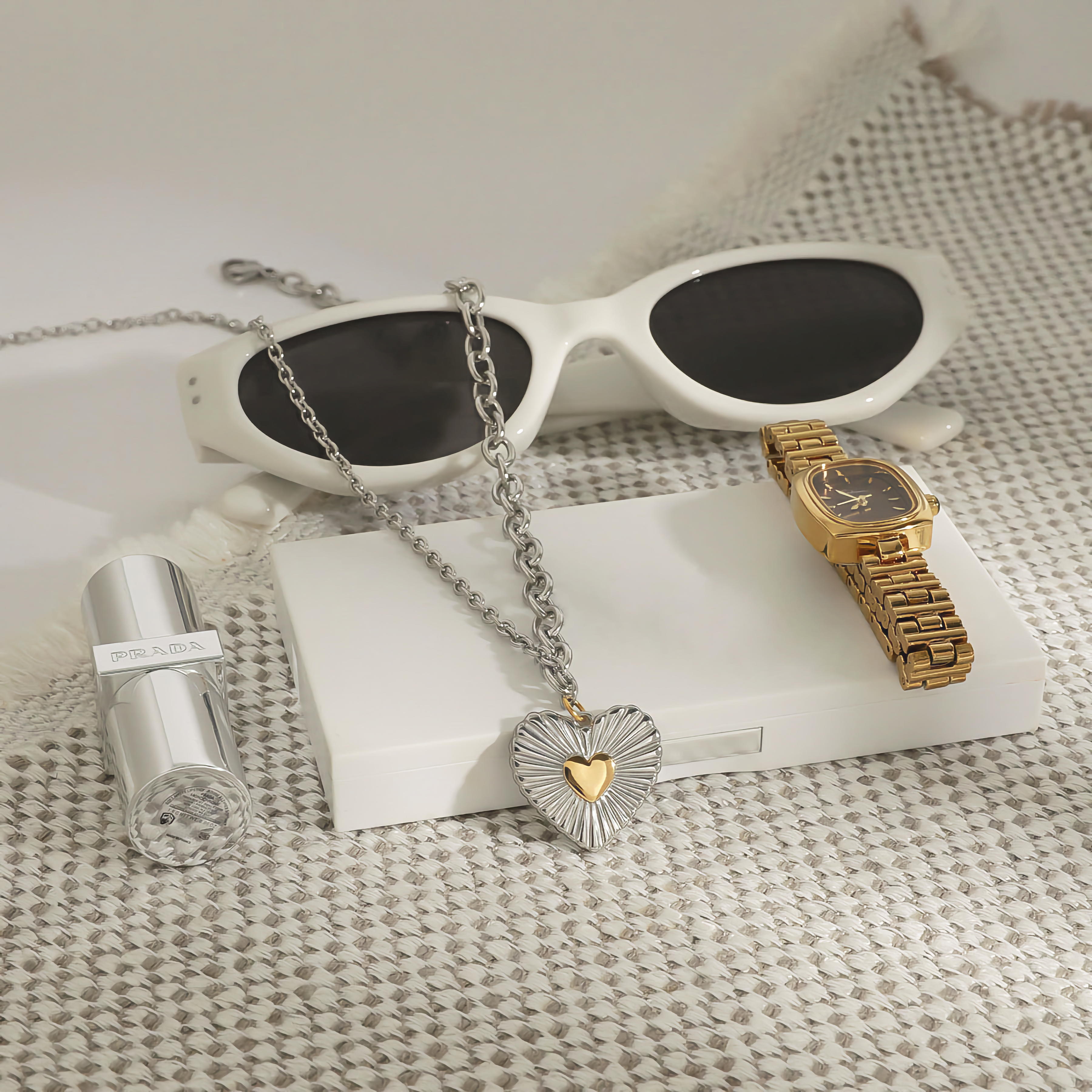 Two-Tone Heart Pendant Necklace – Silver and Gold Stainless Steel, Hypoallergenic, 17-Inch Chain