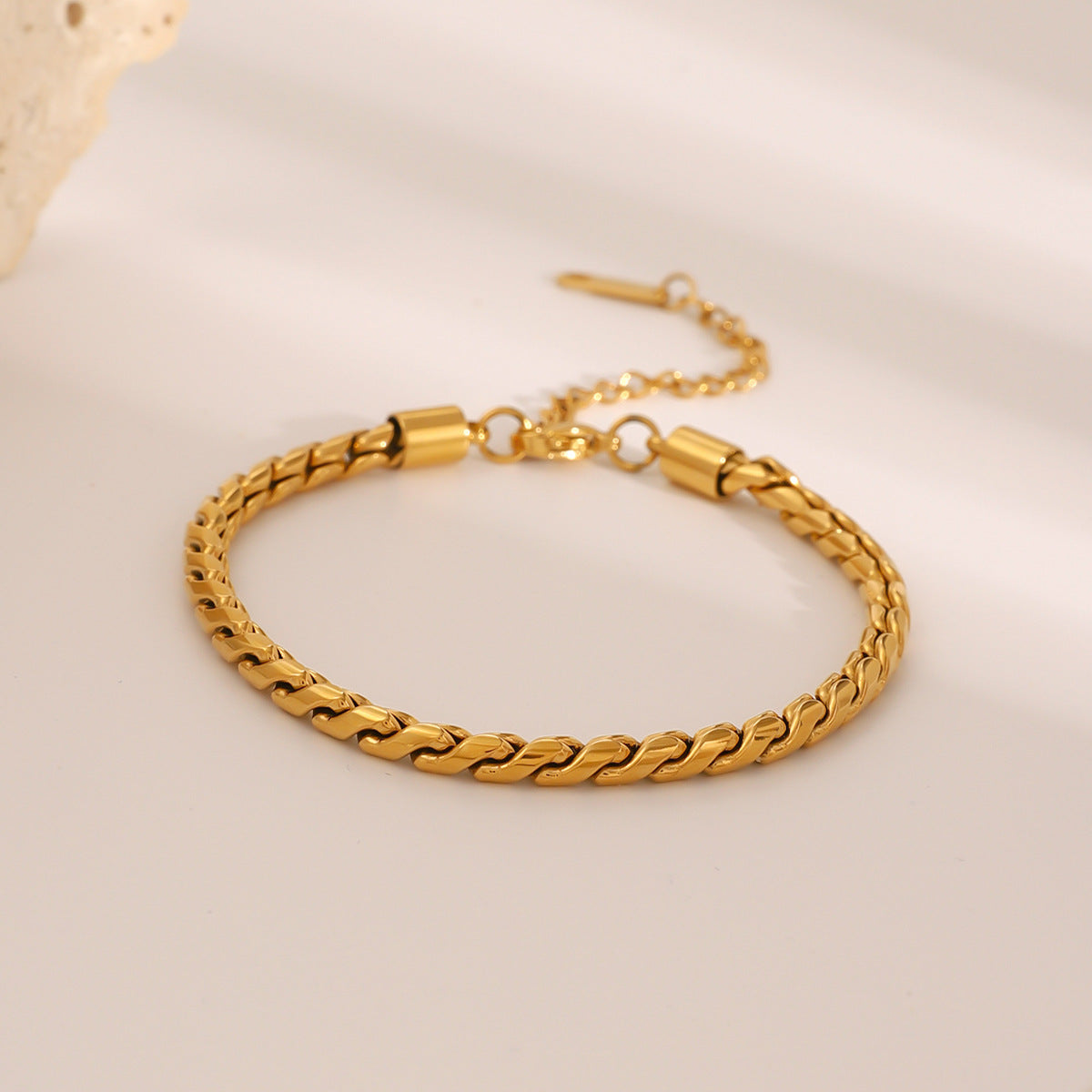 Women's Bracelet Gold Stainless Steel 18k Plated