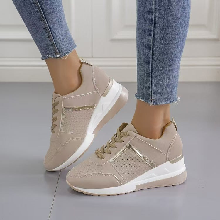 Women's Breathable Casual Sneakers with Platform Sole and Lace-Up Design