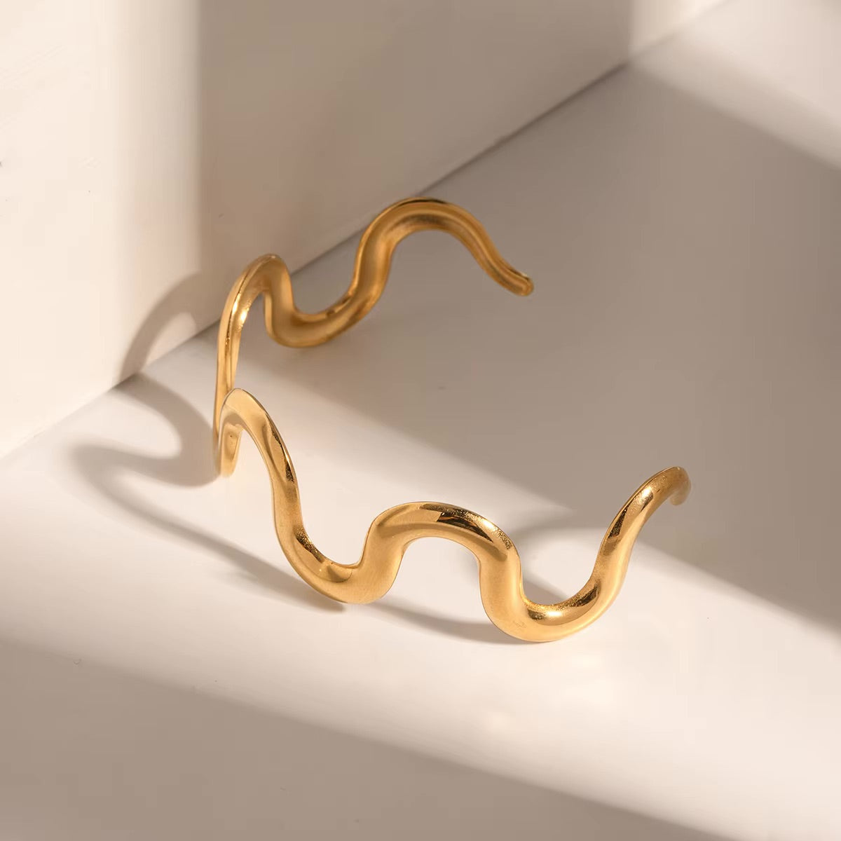 Women's Gold Bangle Twisted Stainless Steel 18k