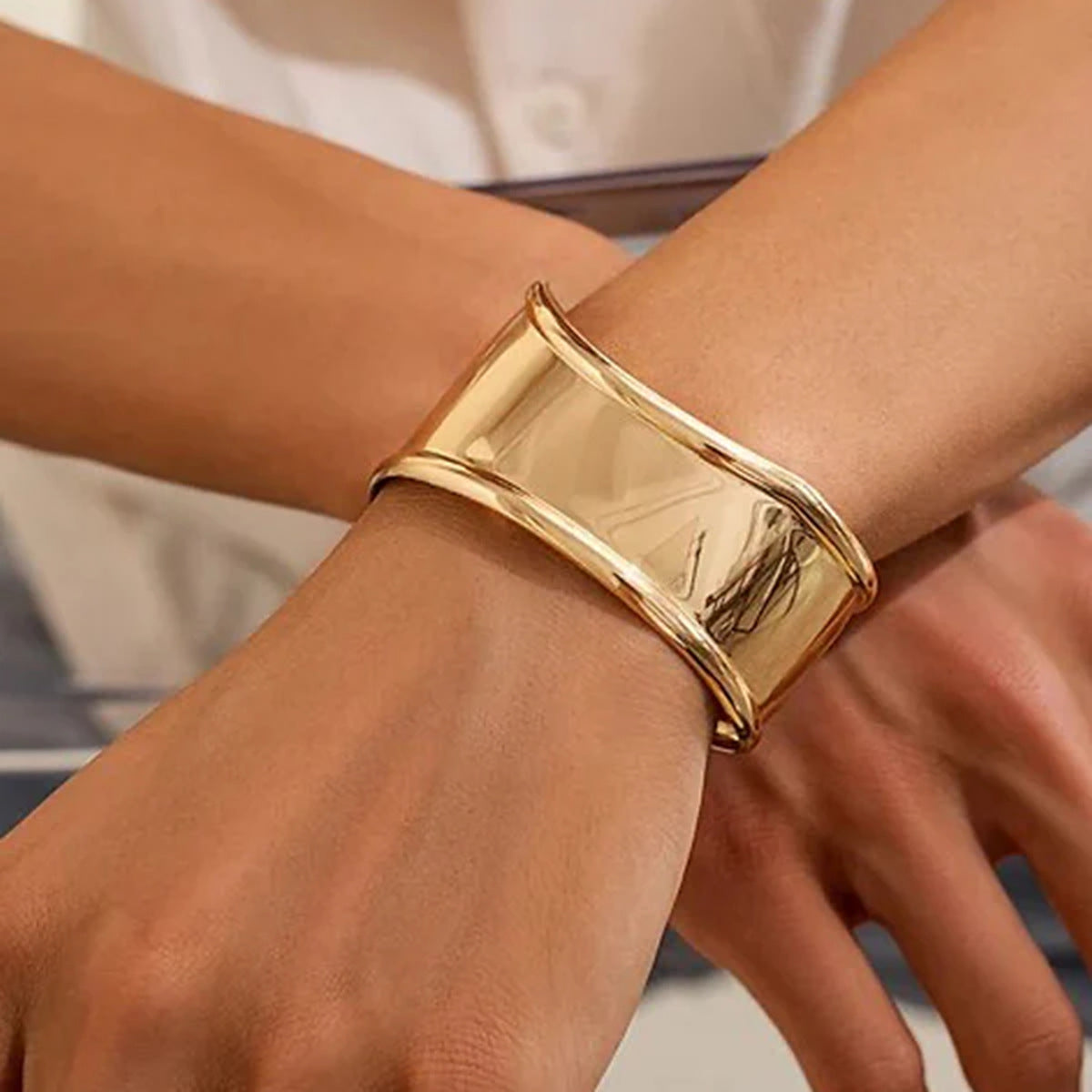 Women's Gold Cuff Bracelet Stainless Steel 18k Gold