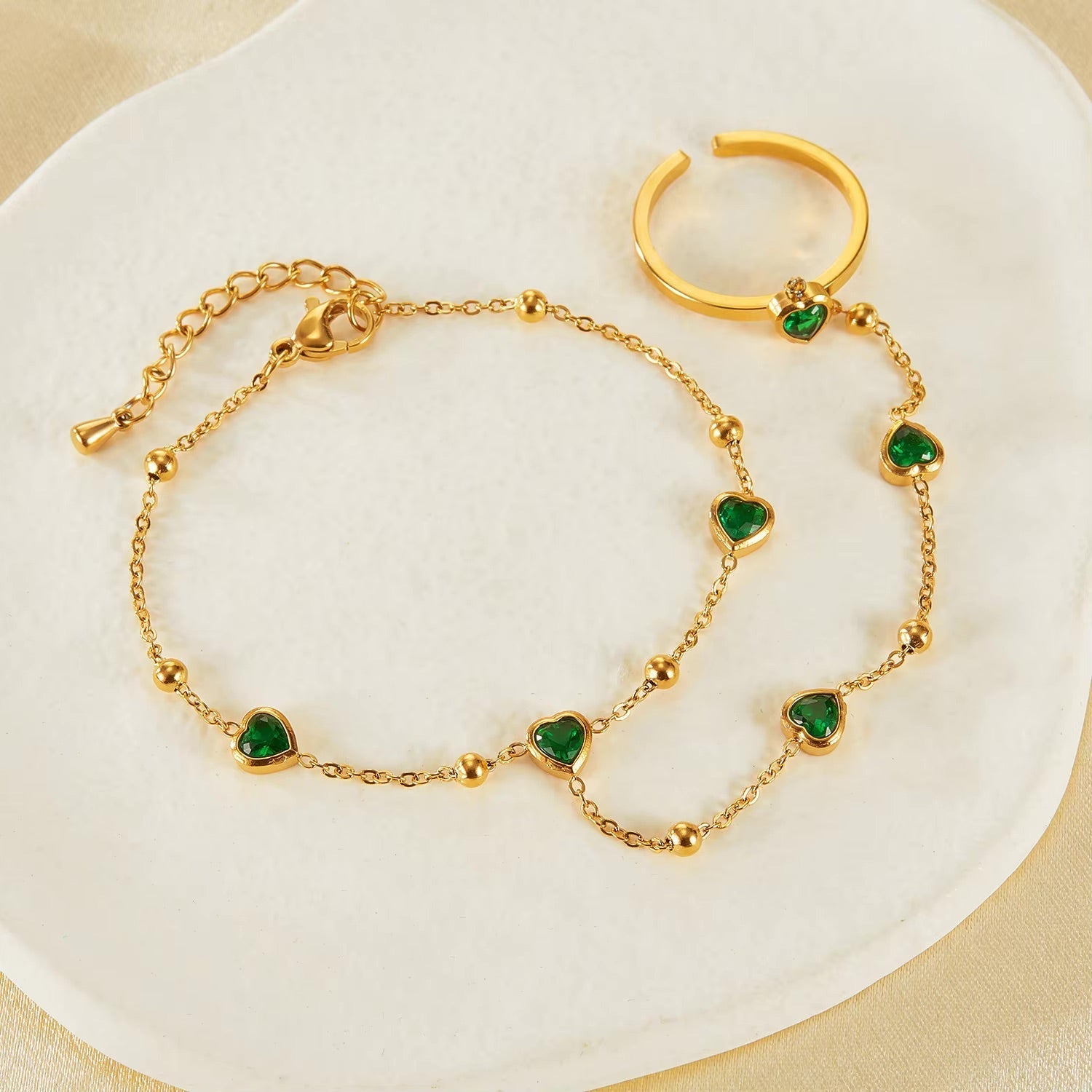 Women's Hand Chain Emerald Stainless Steel-Plated 18k Gold