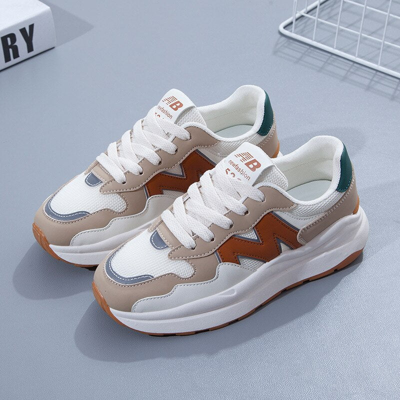 Women's Lace-Up Sneakers with Cushioned Sole – Suede and Mesh Casual Sneakers for Everyday Wear