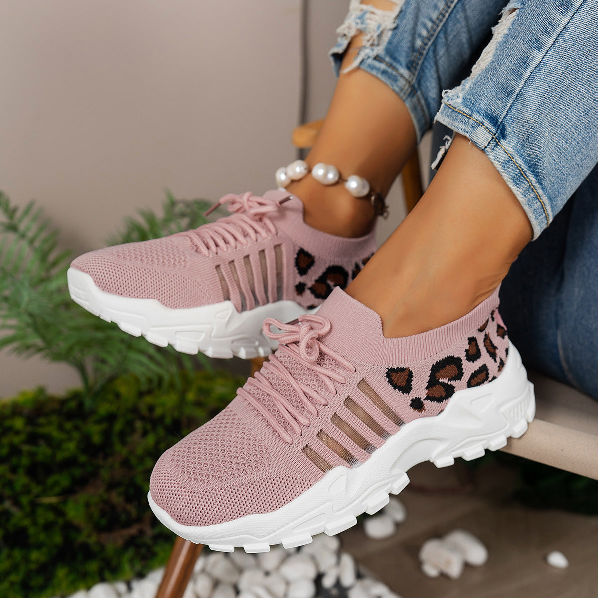 Women’s Low-Top Athletic Sneakers with Flyknit Upper and Wave Sole – Animal Print Design