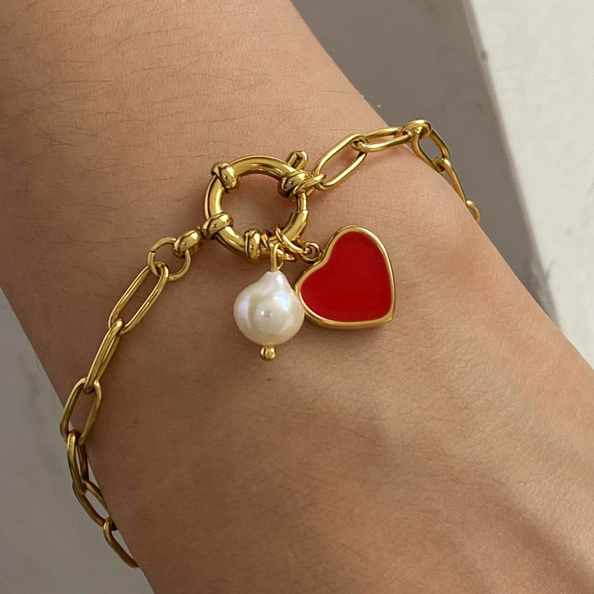 Women's Pearl Bracelet Gold Stainless Steel Heart Pendant