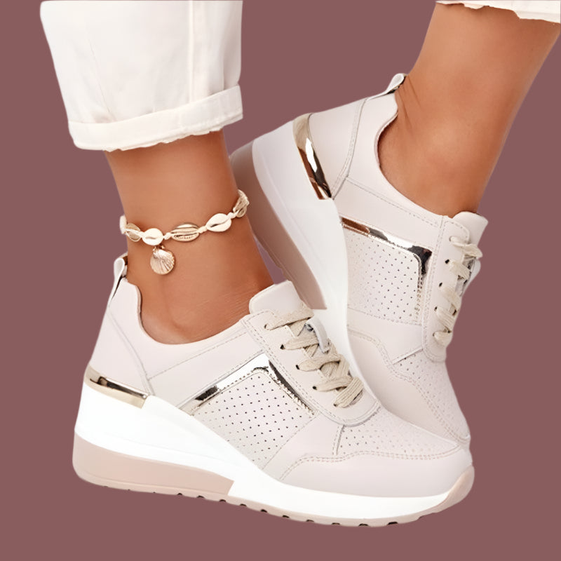 Women’s Platform Sneakers with Breathable Upper and Metallic Accents – Stylish Casual Footwear
