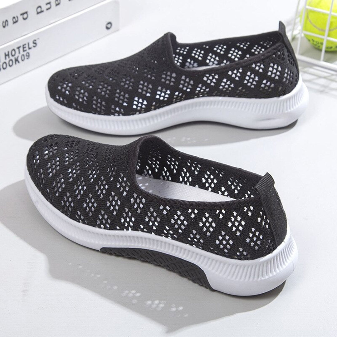 Women's Slip-On Shoes, Breathable Knit Upper, Lightweight Rubber Sole – Casual Comfort for Everyday Wear