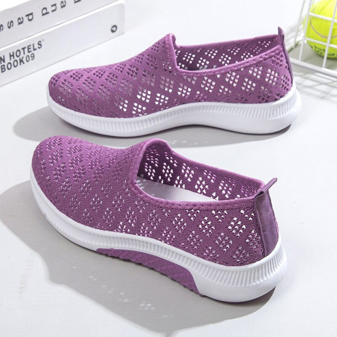 Women's Slip-On Shoes, Breathable Knit Upper, Lightweight Rubber Sole – Casual Comfort for Everyday Wear