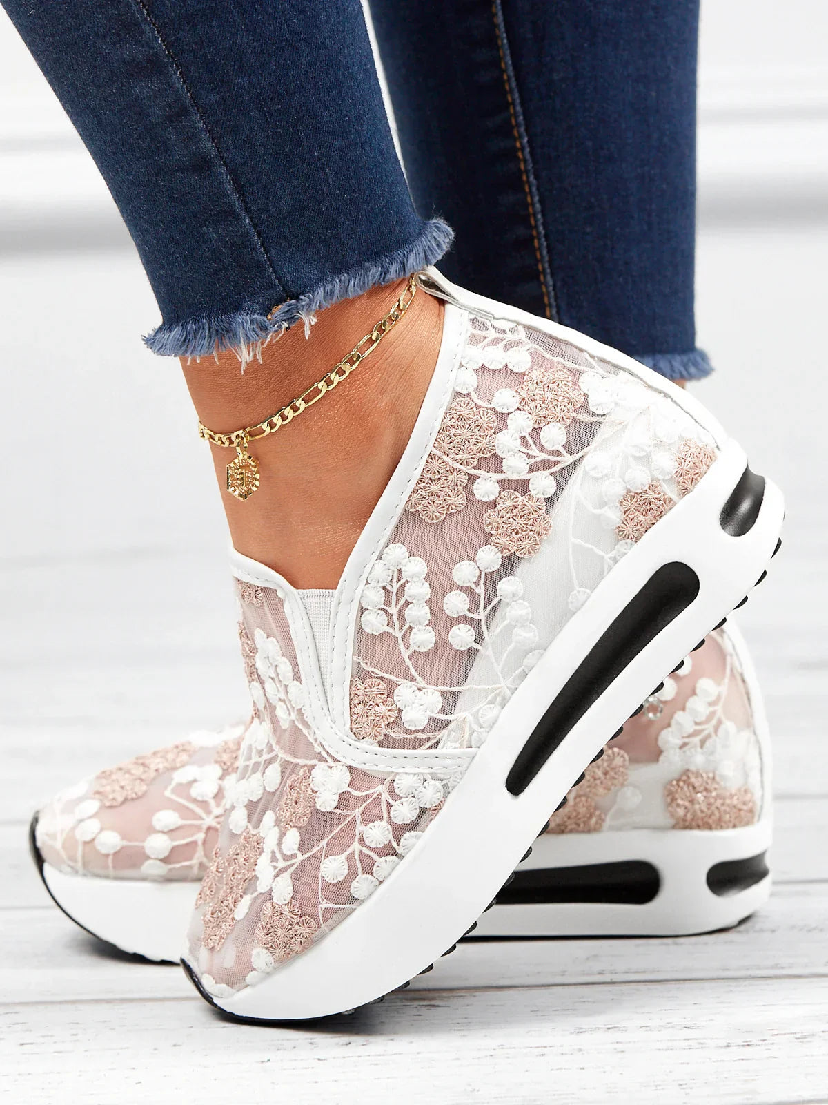 Women's Slip-On Sneakers with Floral Embroidery and Sheer Mesh Upper – Trendy Platform Sole for Casual Style