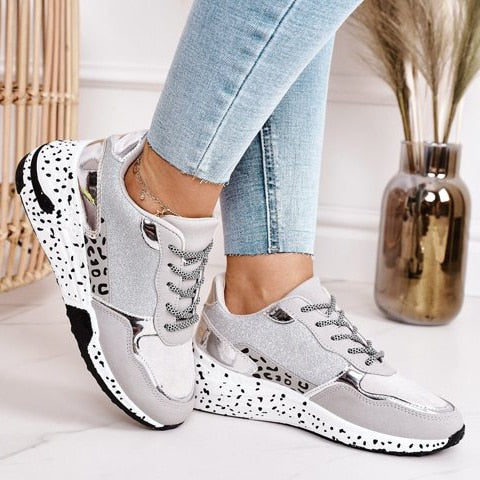 Women's Trendy Fashion Sneakers with Cushioned Sole and Metallic Accents