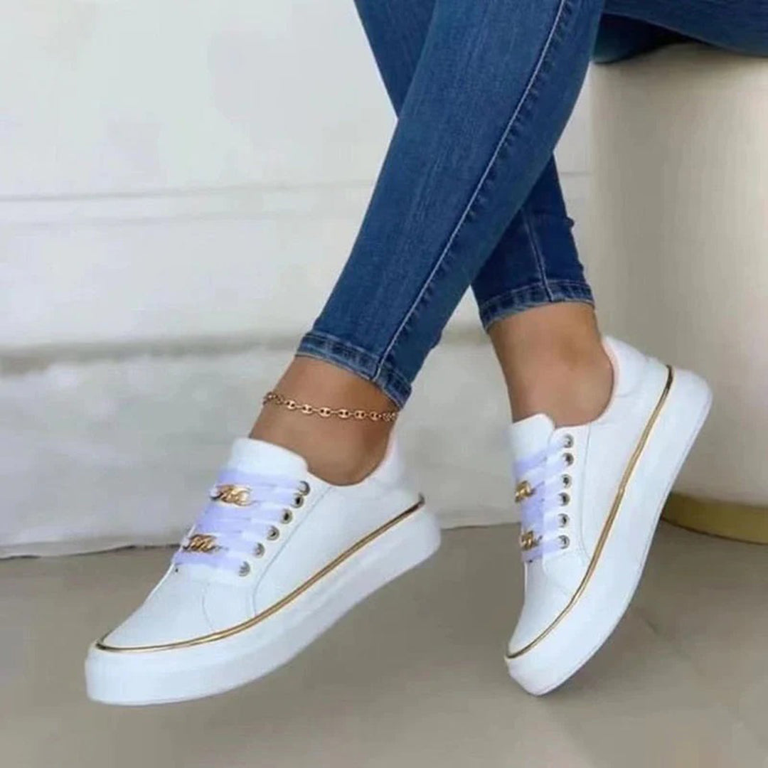 Women's White Trainers with Gold Accent – Stylish Low-Top Sneakers for Comfort and Versatility