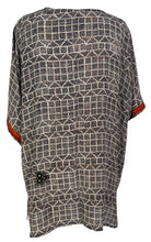 Load image into Gallery viewer, PRC6915 Avatar Pure Silk Kimono-Sleeved Jacket with Belt

