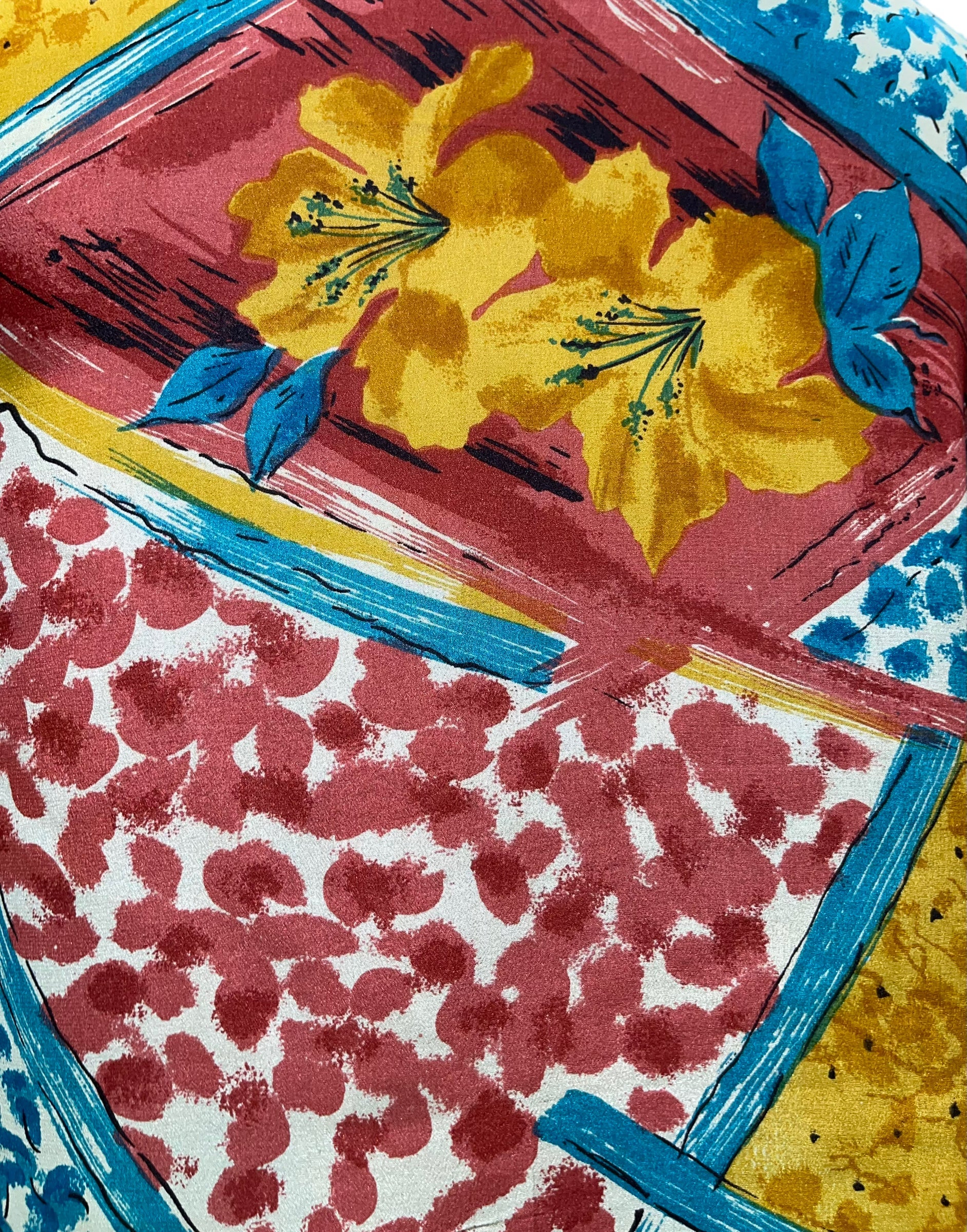 FINAL SALE PRC4631 Avatar Pure Silk Side Slit Top