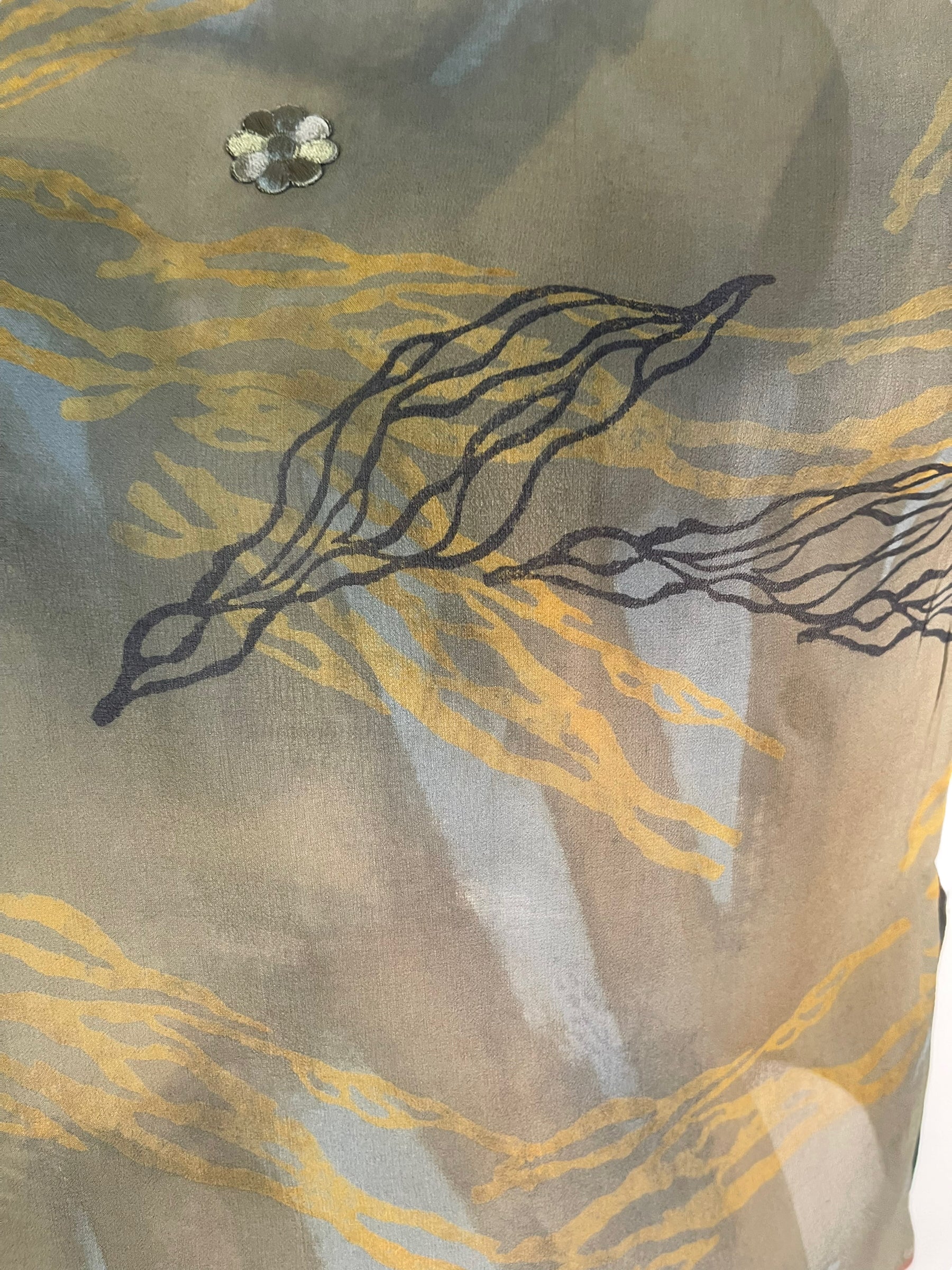 PRG6317 Sheer Avatar Pure Silk Side Slit Top