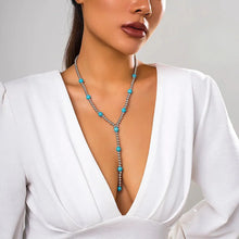 Load image into Gallery viewer, Chinoiserie Retro Turquoise Necklace for Women – Round Inlay Design, Lightweight Daily Wear Jewelry
