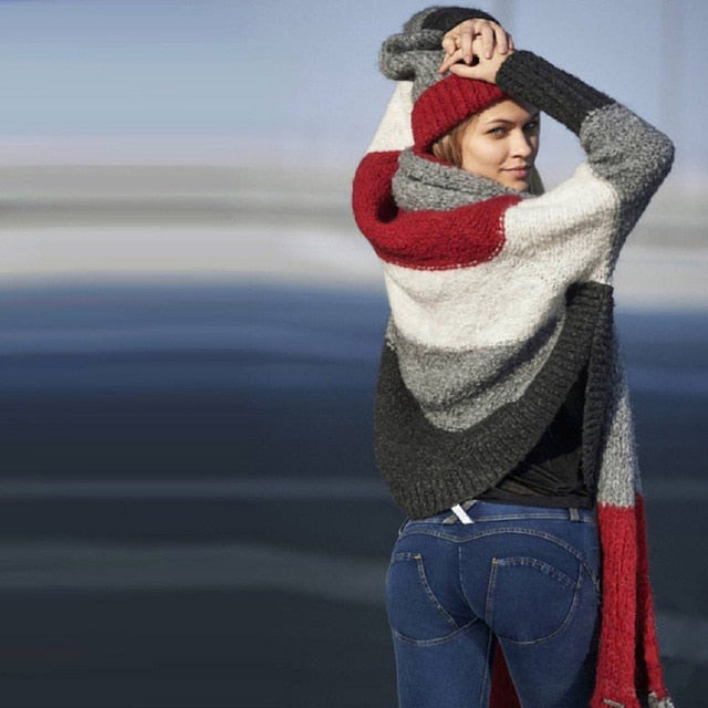 Expansive Fitted Jeans