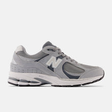 Load image into Gallery viewer, M New Balance 2002R M2002RST
