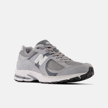 Load image into Gallery viewer, M New Balance 2002R M2002RST
