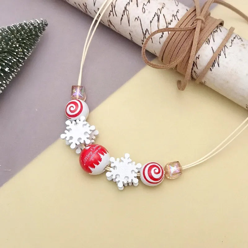 Women's Necklace Cream Wooden Snowflake Choker Pendant