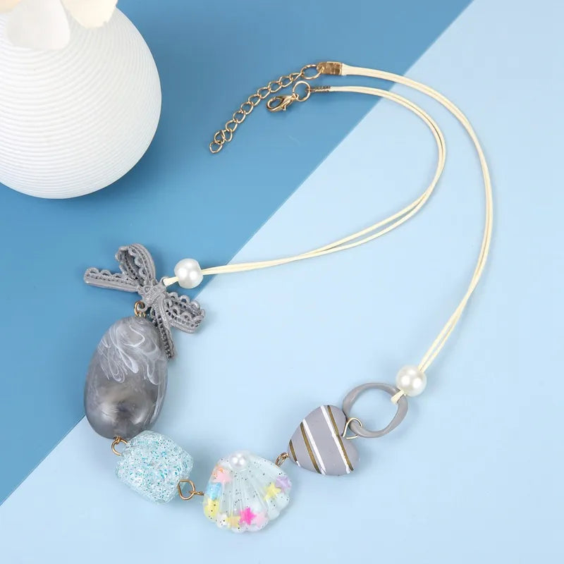 Women's Pendant Necklace Retro Beaded Shell Handmade Bohemian