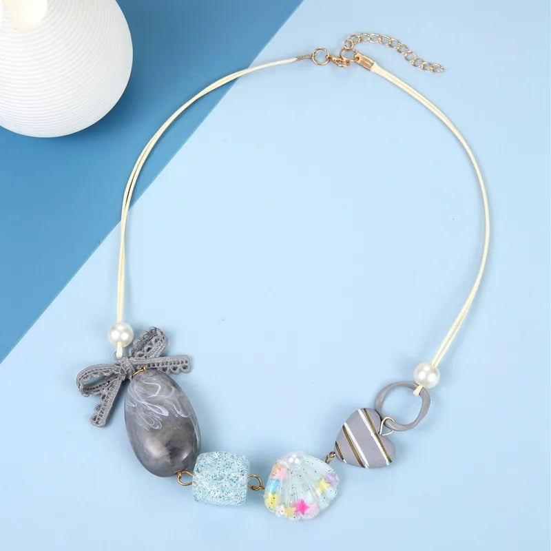 Women's Pendant Necklace Retro Beaded Shell Handmade Bohemian