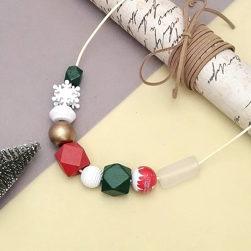 Women's Pendant Necklace Snowflake Wooden Geometric Design