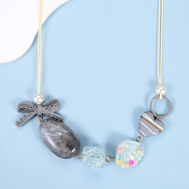 Women's Pendant Necklace Retro Beaded Shell Handmade Bohemian