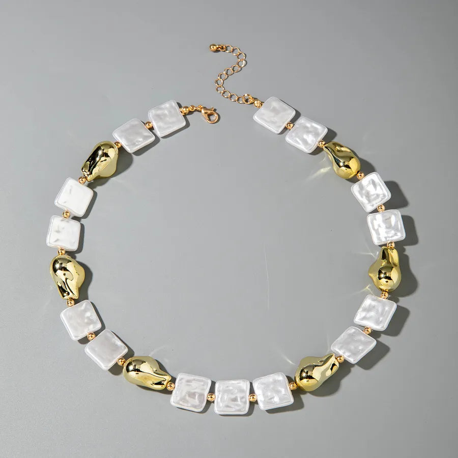 Women's Pearl Necklace and Earring Set White Imitation Pearl Geometric Design