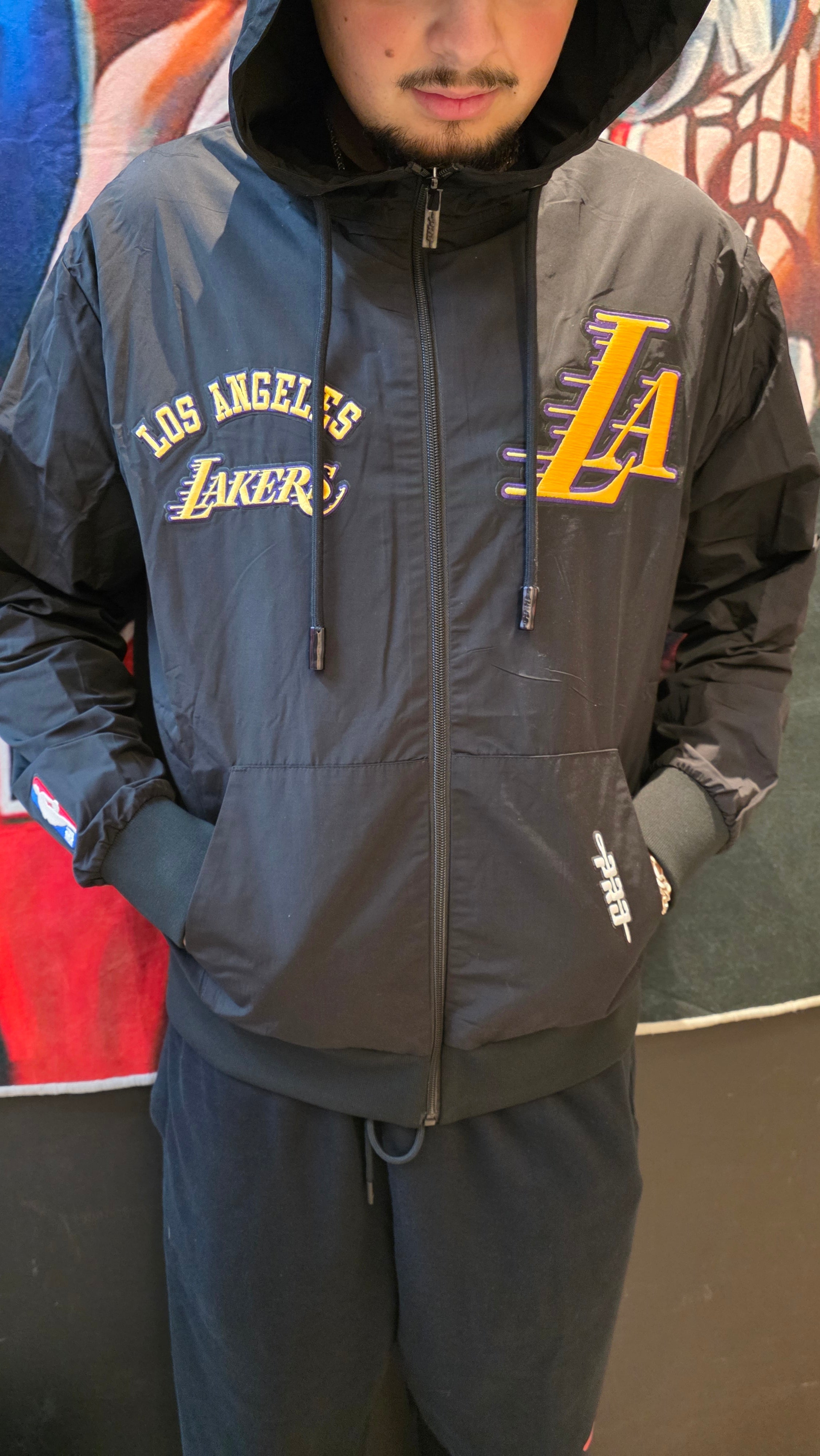 NBA LOS ANGELES LAKERS CLASSIC WIND SUIT MEN'S WOVEN FULL ZIP PULLOVER HOODIE BLL5515998-BLK