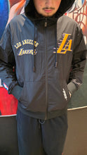Load image into Gallery viewer, NBA LOS ANGELES LAKERS CLASSIC WIND SUIT MEN'S WOVEN FULL ZIP PULLOVER HOODIE BLL5515998-BLK
