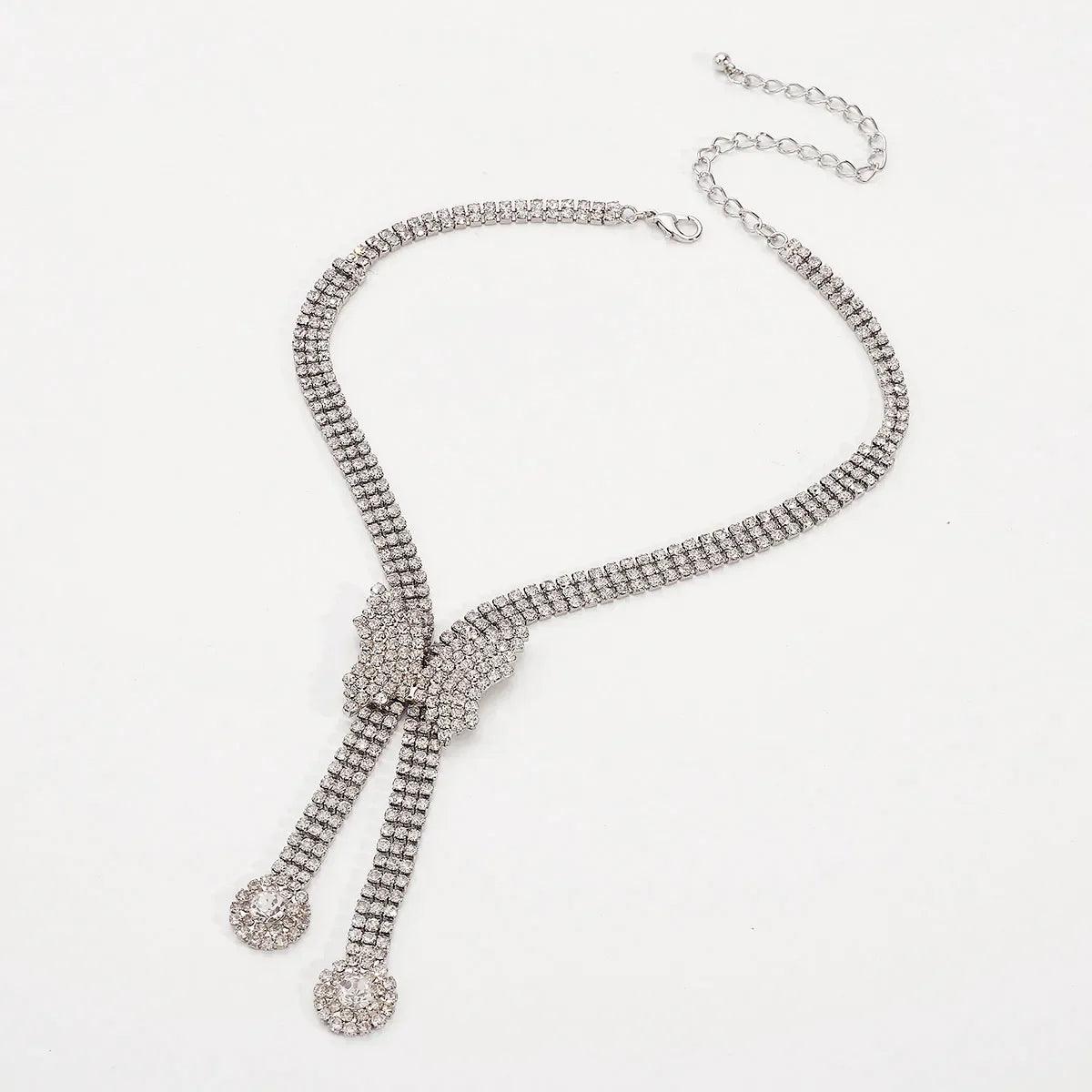 Shiny Butterfly Pendant Necklace with Rhinestones – Durable Iron and Copper Design for Women, Perfect for Weddings and Holidays