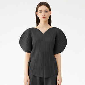 Woman Pleated T Shirt Solid Heart-shaped Design V Collar Batwing Sleeve Loose Tops Casual Style