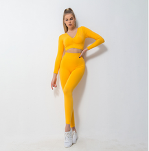 Load image into Gallery viewer, Yoga clothing suit two-piece long-sleeved trousers autumn and winter workout clothes seamless knitted quick-drying sportswear
