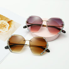 Load image into Gallery viewer, Rimless Sunglasses Women Famous Luxury Brand Design Sexy Diamond Square Sun Glasses For Female
