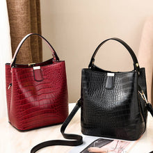 Load image into Gallery viewer, Women Pattern Handbag High Capacity Casual Crocodile Shoulder Messenger Bags Ladies PU Purse
