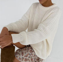 Load image into Gallery viewer, Women Solid Knitted Thickening Oversized Sweater
