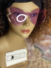Load image into Gallery viewer, Oversized Summer glasses - Bianca's hair and beauty supply
