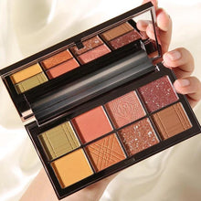 Load image into Gallery viewer, Make up/ eye shadow pallets - Bianca's hair and beauty supply
