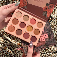 Load image into Gallery viewer, Guicami eyeshadow pallet - Bianca's hair and beauty supply
