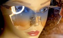 Load image into Gallery viewer, Oversized Summer glasses - Bianca's hair and beauty supply
