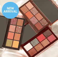 Load image into Gallery viewer, Make up/ eye shadow pallets - Bianca's hair and beauty supply
